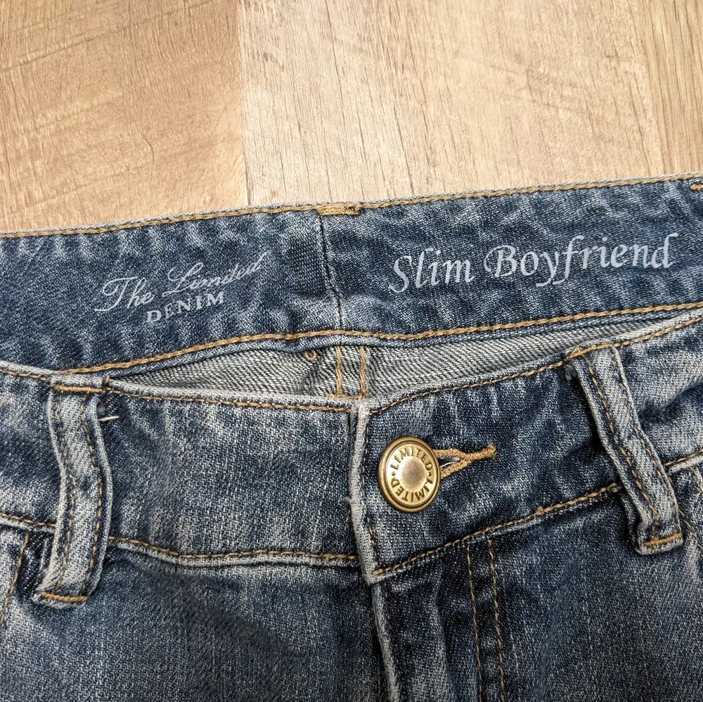 The Limited Denim Slim Boyfriend Cropped Jeans Women's Size 4 - Picture 4 of 7